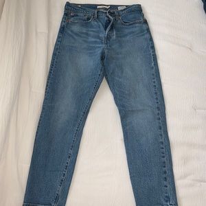 Levi’s Womens Wedgie Straight Jeans